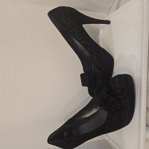 Stuart Weitzman Lace Bow Platform Heels Black Size 11